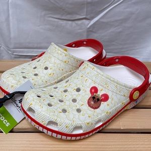 Disney Popcorn Crocs 8M/10W